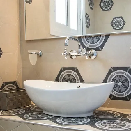 Apartament Optasia *