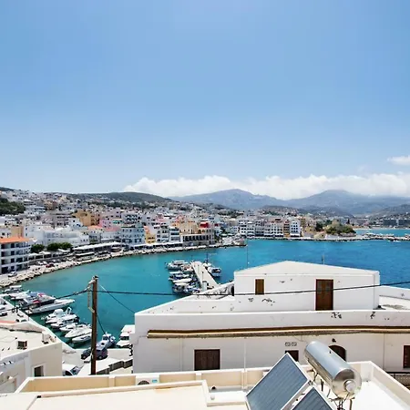 Optasia Apartament *